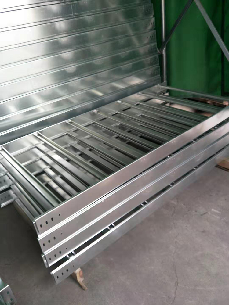 鍍鋅梯式橋架各項(xiàng)技術(shù)指標(biāo)